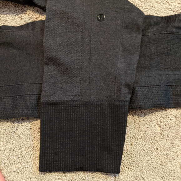 Lululemon VGUC Ebb to Street pant size 6 - Picture 3 of 5